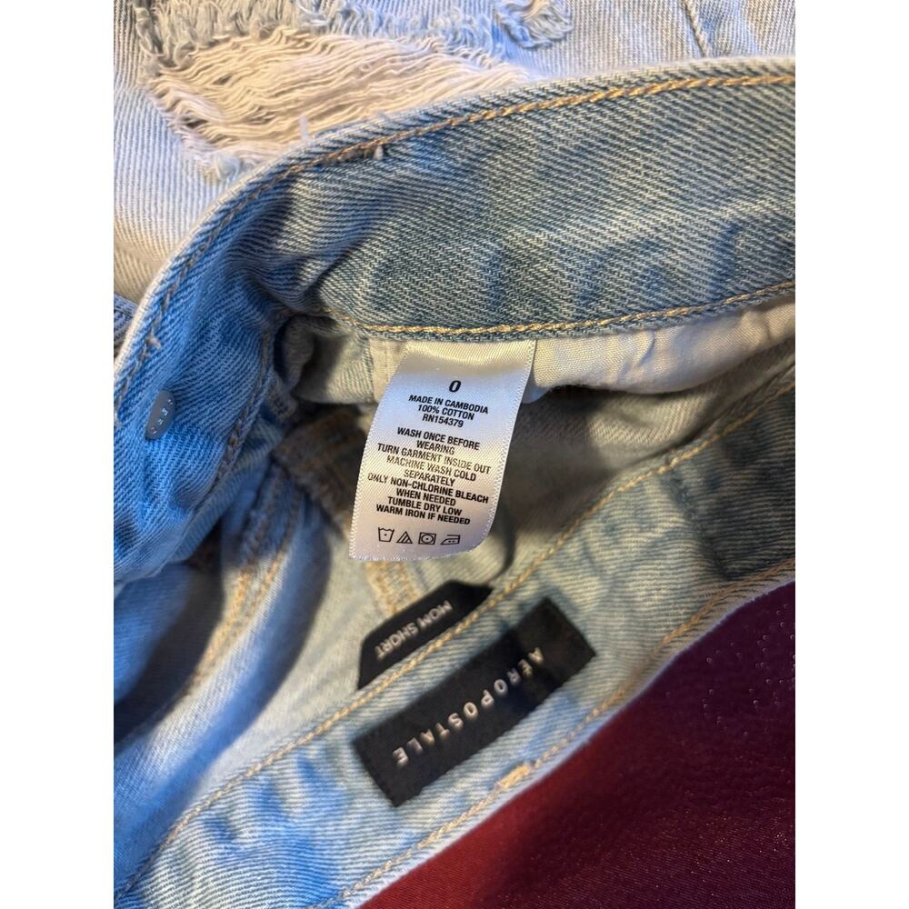 Aeropostale Denim Shorts Womens 0 Mom Short Distressed Light Wash High Rise - Picture 4 of 4